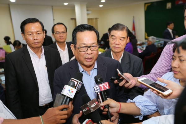 ក្រសួងការងារ រួមនឹង​ដៃ​គូរពាក់​ព័ន្ធ​បើក​កិច្ច​ប្រជុំ​លើកទី១ នៃគណៈ​កម្មាធិការ​ជាតិ​សុខភាព និង​សុវត្ថិភាព​ការងារ ដើម្បីទប់ស្កាត់បញ្ហាករណីដួលសន្លប់