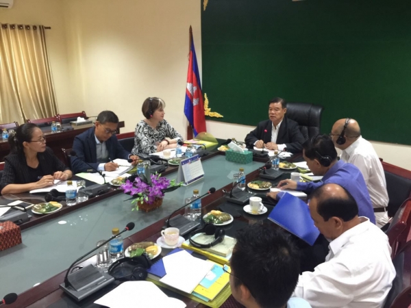 កិច្ចប្រជុំពិគ្រោះយោបល់ ស្តីពីគំនិតផ្តួចផ្តើមក្នុងការលើកកម្ពស់ ការងារសមរម្យសម្រាប់កម្មករនិយោជិត នៅក្នុងសហគ្រាស គ្រឹះស្ថាន ក្រុមហ៊ុនផ្នែកសេវាកម្សាន្ត ក្រោមគម្រោងការងារសមរម្យរបស់អង្គការអន្តរជាតិខាងការងារ