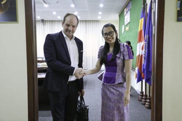 ក្រសួងការងារ និងបណ្តុះបណ្តាលវិជ្ជាជីវៈកម្ពុជា បន្តពង្រឹងកិច្ចសហប្រតិបត្តិការជាមួយក្រសួងសហព័ន្ធអាល្លឺម៉ង់សម្រាប់សហប្រតិបត្តិការសេដ្ឋកិច្ច និងអភិវឌ្ឍហៅកាត់ថា &ldquo;BMZ&rdquo;