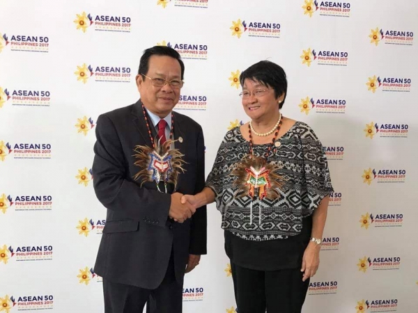 កិច្ចស្វាគមន៍ឯកឧត្តមបណ្ឌិត អ៊ិត សំហេង រដ្ឋមន្រ្តីក្រសួងការងារ និងបណ្តុះបណ្តាលវិជ្ជាជីវៈ