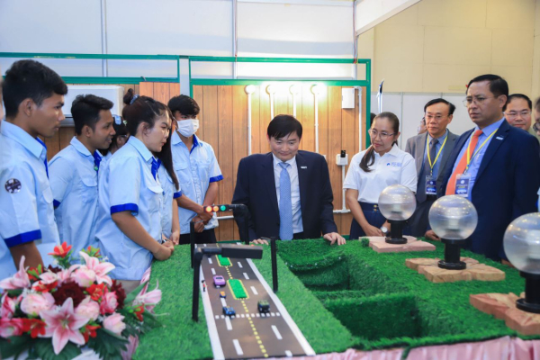 រដ្ឋមន្ត្រីក្រសួងការងារ៖TVET មានតួនាទីសំខាន់មិនអាចខ្វះបានក្នុងការអភិវឌ្ឍន៍មូលធនមនុស្ស