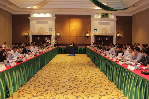 កិច្ចប្រជុំលើកទី២ របស់គណៈកម្មការអន្តរក្រសួង សម្រាប់ដឹកនាំ ត្រួតពិនិត្យ និងវាយតម្លៃលើការអនុវត្តគោលនយោបាយជាតិស្ដីពីមុខរបរ និងការងារឆ្នាំ២០១៥-២០២៥ (គ.អ.ម.ក)