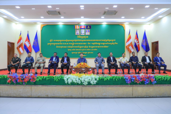 ក្រសួងការងារ និងបណ្តុះបណ្តាលវិជ្ជាជីវៈ បន្តចុះផ្សព្វផ្សាយកម្មវិធីគោលនយោបាយអាទិភាពចំនួន២របស់រាជរដ្ឋាភិបាល នៅខេត្តស្វាយរៀង