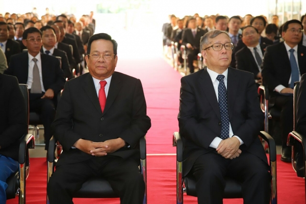 ឯកឧត្តមបណ្ឌិតរដ្ឋមន្ត្រី អញ្ជើញសម្ពោធដាក់ឱ្យដំណើរការមជ្ឈមណ្ឌលអប់រំបណ្តុះបណ្តាលវិជ្ជាជីវៈ ឡានឆាង-មេគង្គ និងរោងជាងកម្ពុជាលូនបាន