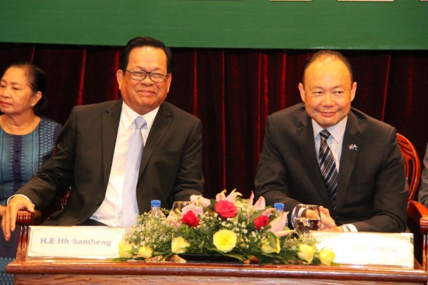 ការដាក់ឲ្យប្រើប្រាស់ក្រមសីលធម៌ សម្រាប់ទីភ្នាក់ងារជ្រើសរើសឯកជនកម្ពុជា, ធានាបានការធ្វើទេសន្តរប្រវេសន៍ការងារ ការការពារសិទ្ធិ និងគាំទ្រដល់ពលករ