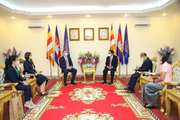 ឯកអគ្គរដ្ឋទូតឆែកប្រចាំកម្ពុជា ចូលជួបរដ្ឋមន្ត្រីក្រសួងការងារ ដើម្បីពិភាក្សាផ្តោតលើវិស័យ TVET