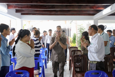 សហភាពសហជីពវិជ្ជាជីវៈកម្ពុជា ប្រារព្ធពិធីអបអរសាទរខួបលើកទី១៤០ នៃទិវាពលកម្មអន្តរជាតិ ១ឧសភា ក្រោមប្រធានបទ តុល្យភាពជីវិត-ការងារ គឺជាគន្លឹះនៃការងារសមរម្យ