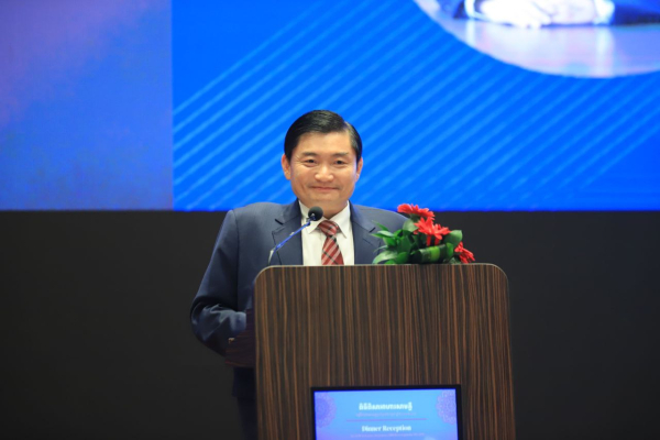 ក្រសួងការងារ និងបណ្តុះបណ្តាលវិជ្ជាជីវៈរៀបចំពិធីអាហារសាមគ្គីកម្មវិធីការងារសមរម្យប្រចាំប្រទេសកម្ពុជា ឆ្នាំ២០២៤-២០២៨