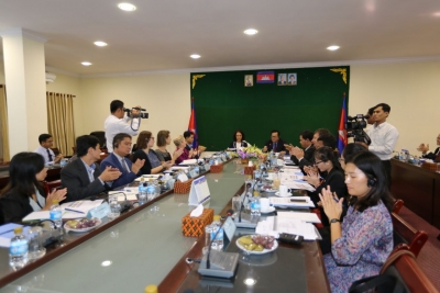 កិច្ចប្រជុំលើកទីមួយរបស់គណៈប្រឹក្សាភិបាលនៃកម្មវិធី រួមគ្នារបស់អង្គការសហប្រជាជាតិ «រួមគ្នាដើម្បីមុខរបរ និងការងារ របស់យុវជននៅកម្ពុជា»