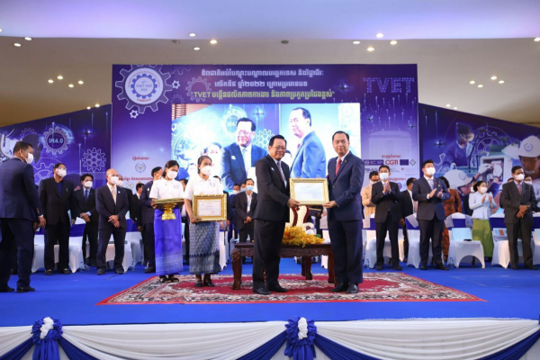 រដ្ឋមន្ត្រីក្រសួងការងារ៖ TVET DAY ឆ្នាំនេះ ជាកាលានុវត្តភាពថ្មីមួយទៀត ធ្វើឲ្យកម្ពុជាមានធនធានមនុស្ស ប្រកបដោយកម្លាំងពលកម្មជំនាញ