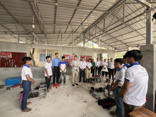 ក្រសួងការងារ និងបណ្តុះបណ្តាលវិជ្ជាជីវៈ បានចូលរួមតាមដាន ត្រួតពិនិត្យ និងវាយតម្លៃការអនុវត្តកម្មវិធីបណ្តុះបណ្ដាល TVET គ្រប់កម្រិត ជាពិសេសកម្មវិធី TVET ១,៥លាន នៅខេត្តស្ទឹងត្រែង