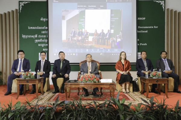 សិក្ខាសាលាពិនិត្យឡើងវិញលើឯកសារណែនាំតម្រង់ទិសពលករមុនចេញដំណើរទៅធ្វើការនៅប្រទេសថៃ