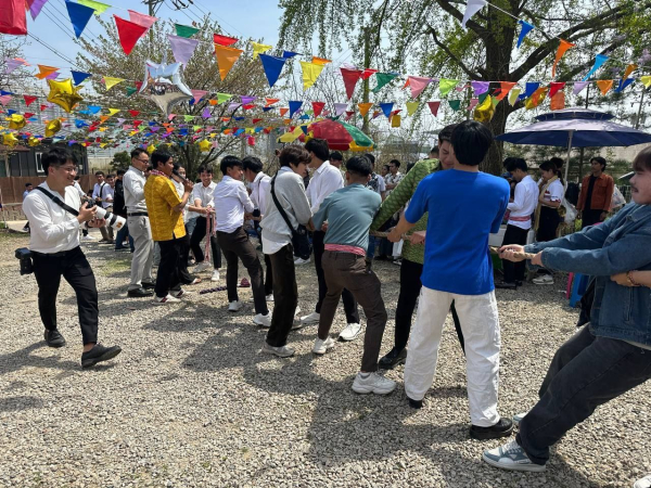 ក្រសួងការងារ ស្ថានទូតខ្មែរ មជ្ឈមណ្ឌលព្រះពុទ្ធសាសនា និងសមាគមខ្មែរបន្តរៀបចំសង្រ្កាន្តឆ្នាំថ្មីនៅតំបន់នានារៀងរាល់ចុងសប្តាហ៍ដើម្បីអបអរសាទរបុណ្យចូលឆ្នាំថ្មីប្រពៃណីជាតិ